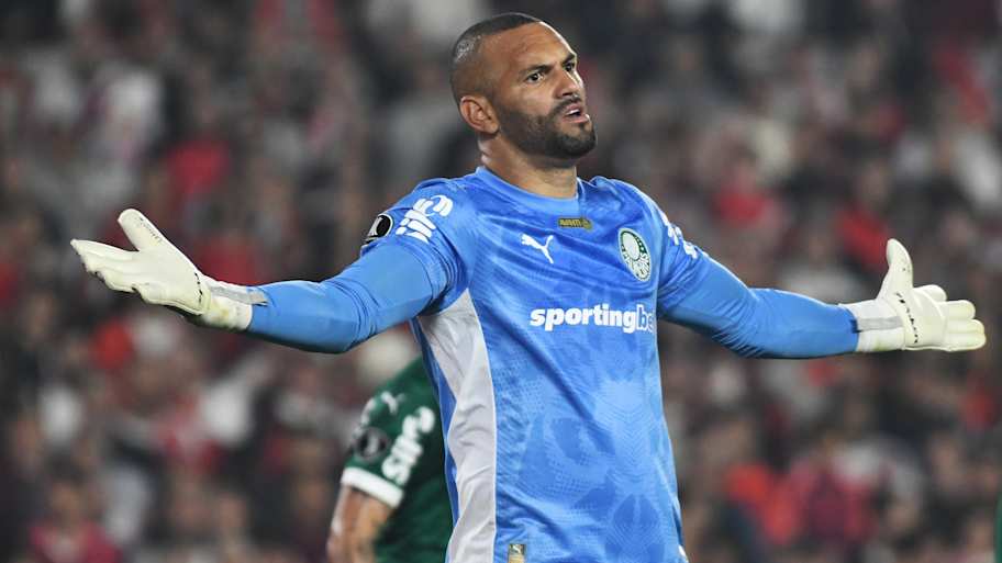 Matheus Pereira, Weverton e mais notícias do mercado da bola no futebol brasileiro