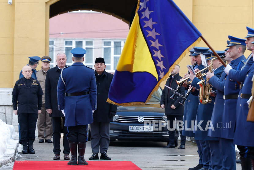 Ke Sarajevo, Sjafrie bertemu Menhan Bosnia dan Herzegovina, mampir ke Masjid Soeharto