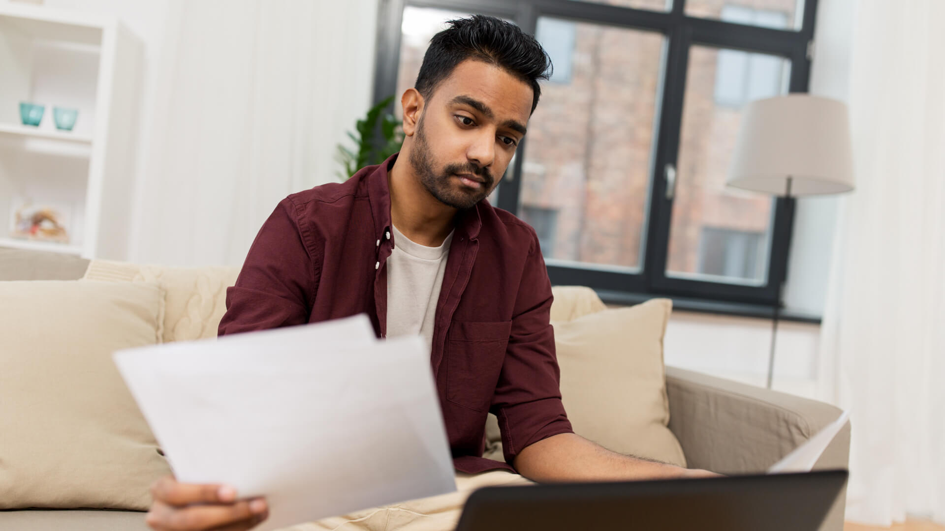 3 key signs you can’t actually afford your middle-class lifestyle<br><br>