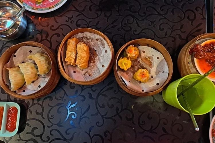 10 tempat dimsum paling enak di Surabaya, ada yang buka 24 jam dan selalu ramai