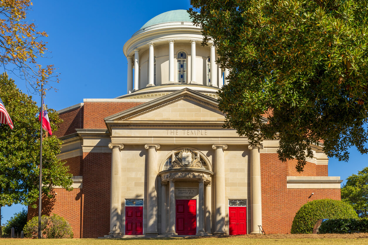 An arsonist torched a Mississippi synagogue. It feels hauntingly familiar.<br><br>