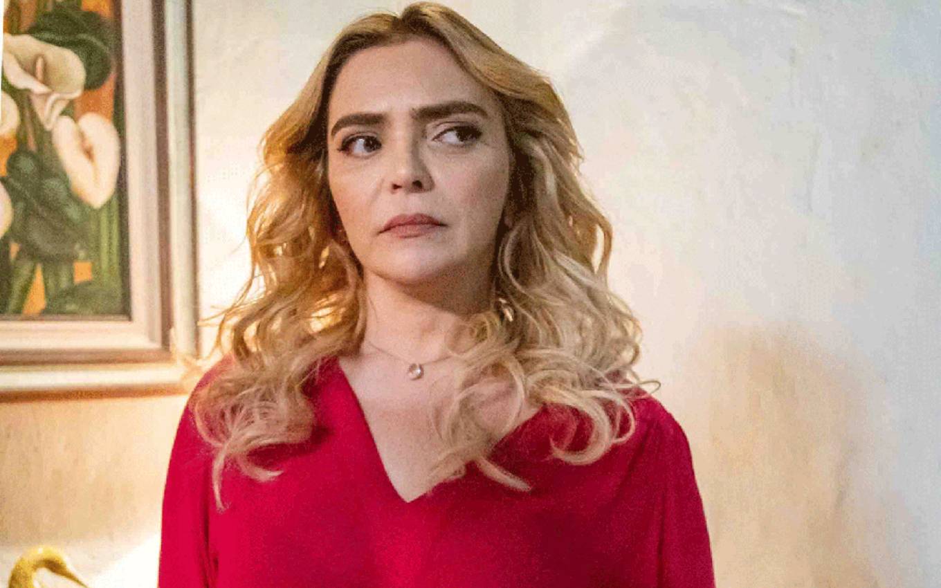 Atriz de Cheias de Charme e No Rancho Fundo, Titina Medeiros morre aos 48 anos