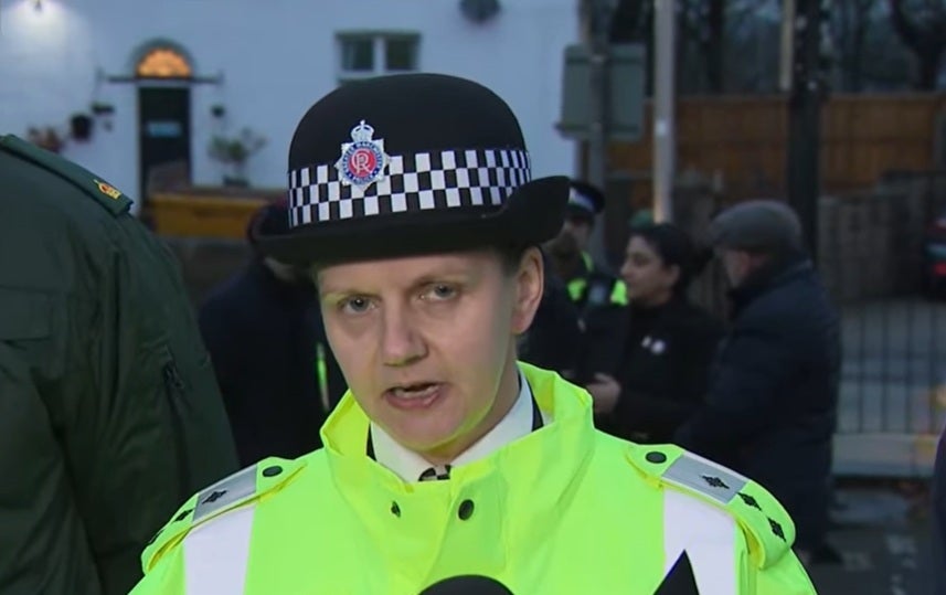 Three teenagers and a taxi driver killed in 'devastating' crash