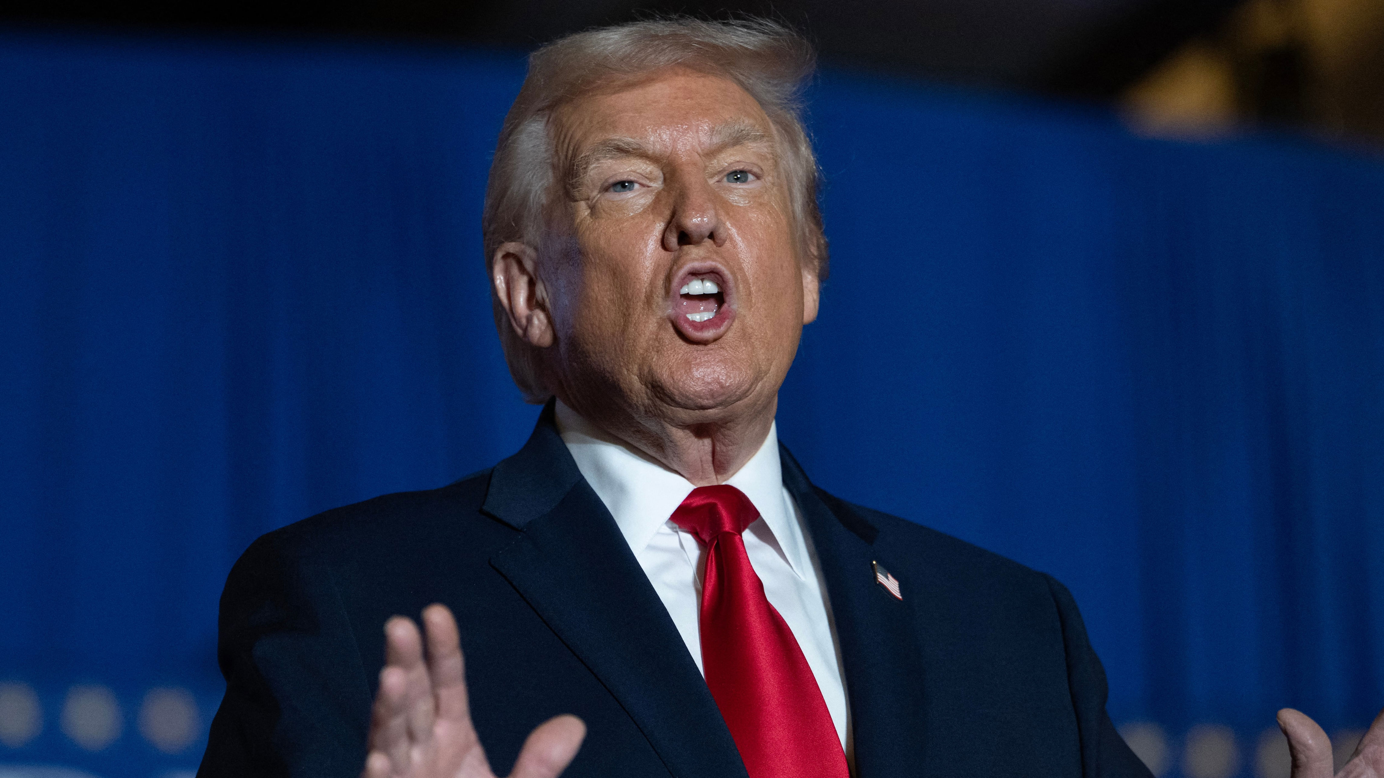 MAGA turns on Trump over luxury resort design<br>