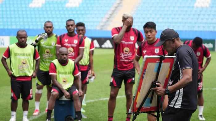 Persipura Jayapura tatap puncak: misi kudeta posisi dua di markas Persiba Balikpapan