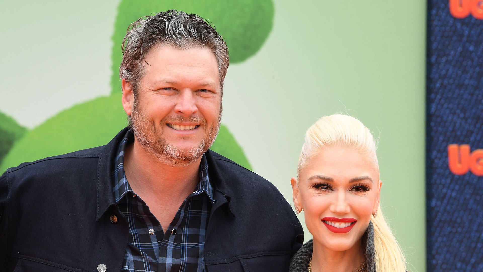 Blake Shelton breaks silence on Gwen Stefani divorce rumors(01)