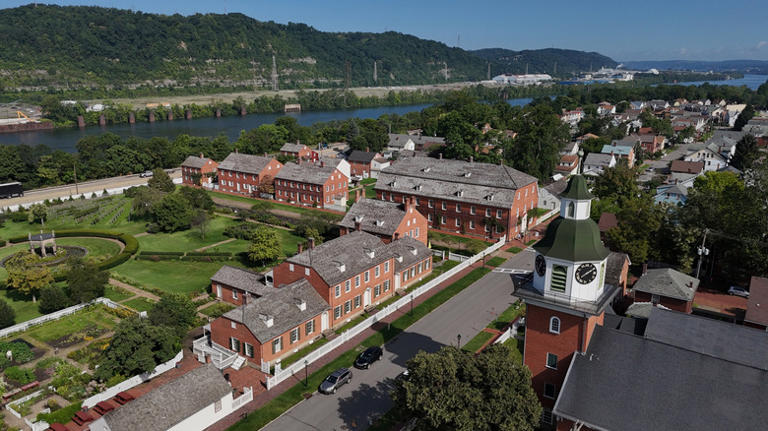 Pennsylvania's riverfront borough near Pittsburgh is a walkable gem ...