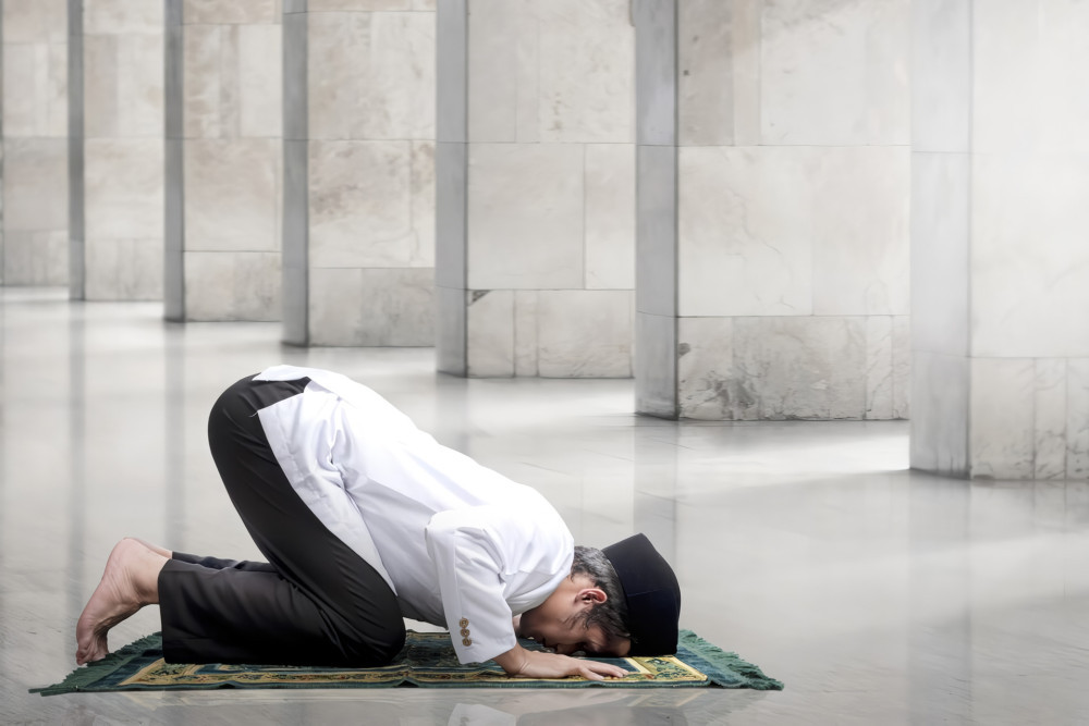 Memahami takbiratul ihram sebagai rukun salat: bacaan dan doa iftitah