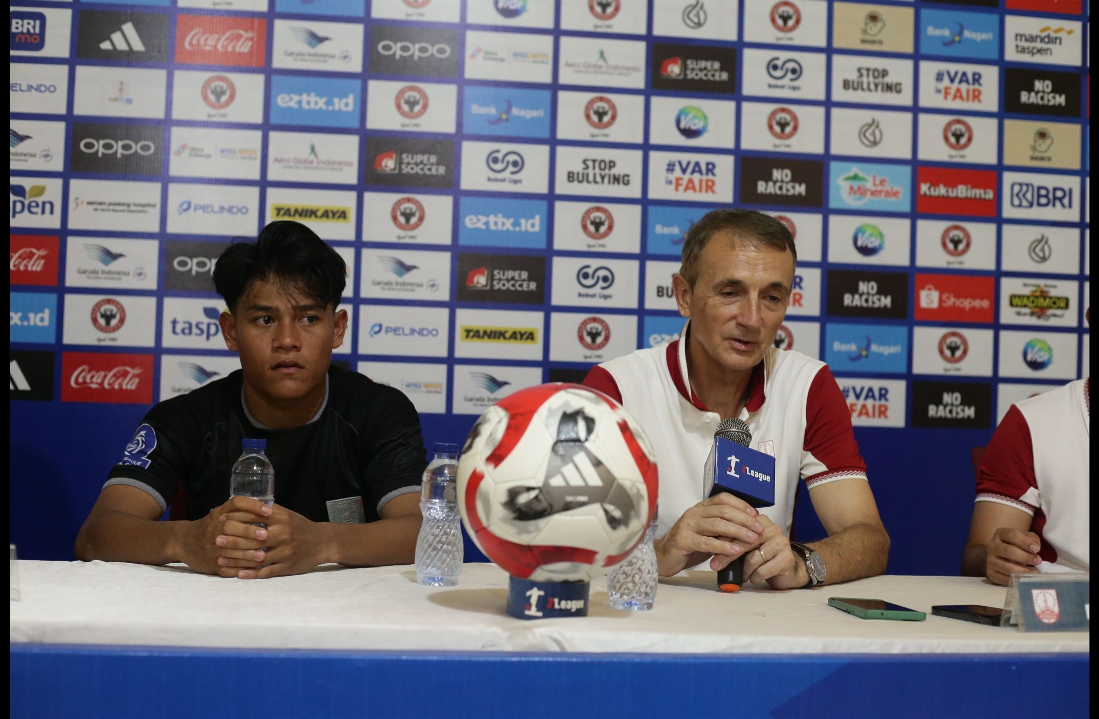 3 poin dari Padang belum selamatkan Persis dari degradasi, Milomir Seslija: Pertama kalinya pemain p