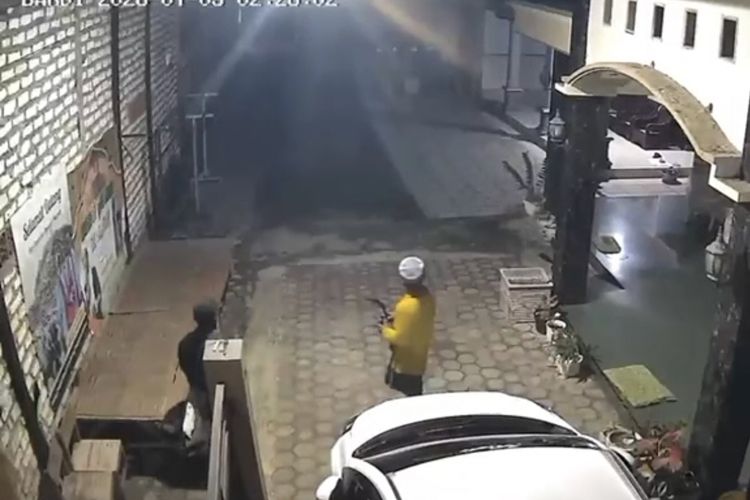Maling bercelurit resahkan warga Pamekasan, tebar ancaman saat tepergok