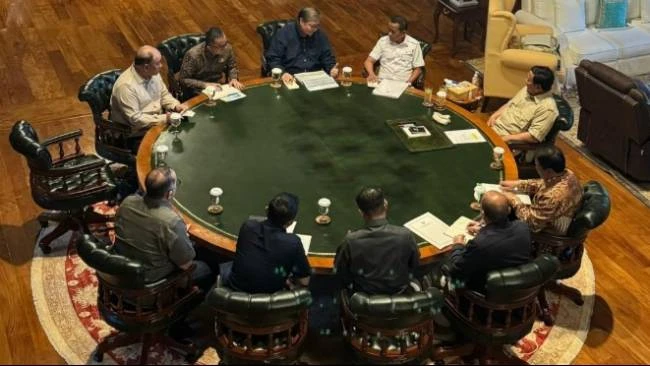 Prabowo minta jajarannya lakukan penguatan industri tekstil, caranya revitalisasi supply chain