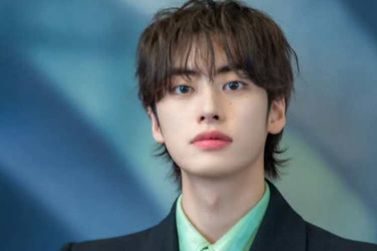 Pertama kali coba nasi Padang di rumah Nagita Slavina, aktor Korea Lee Won Jung: Ini dicampur?