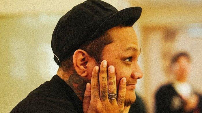 Tak menolak dijodohkan dengan Virgoun, Dewi Perssik ajukan 1 syarat pada Eva, bukan soal Inara Rusli