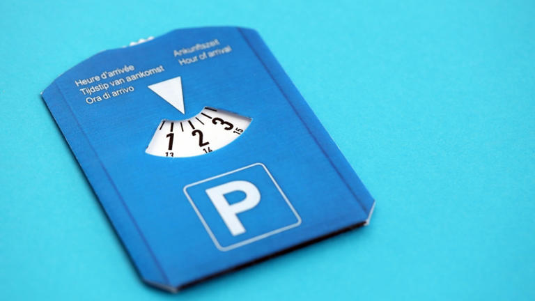 Carte De Stationnement Temporaire Pour Voiture En Métal, Plaque D Immatriculation Universelle Rotative Pour T.jpg Q90.jpg