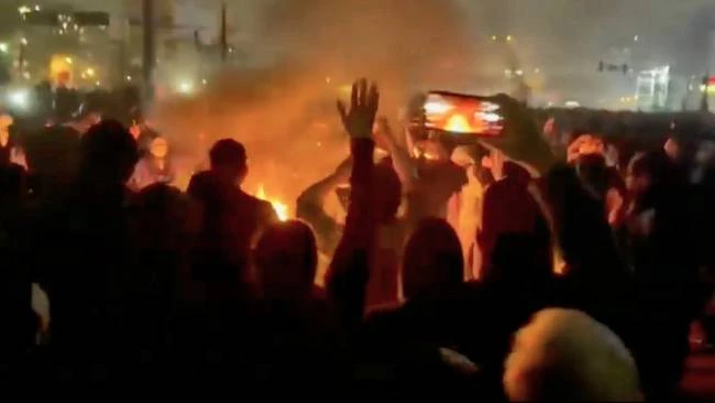 Trump klaim pemimpin Iran ingin bernegosiasi, opsi operasi militer tetap diapungkan