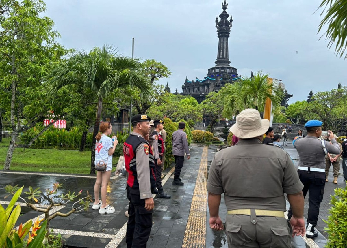 Polsek Denpasar Timur razia miras di Bajra Sandi, sejumlah pengunjung terjaring