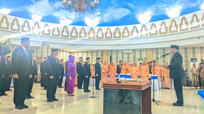 Daftar nama 25 pejabat Pemprov Gorontalo yang baru dilantik Gubernur Gusnar Ismail