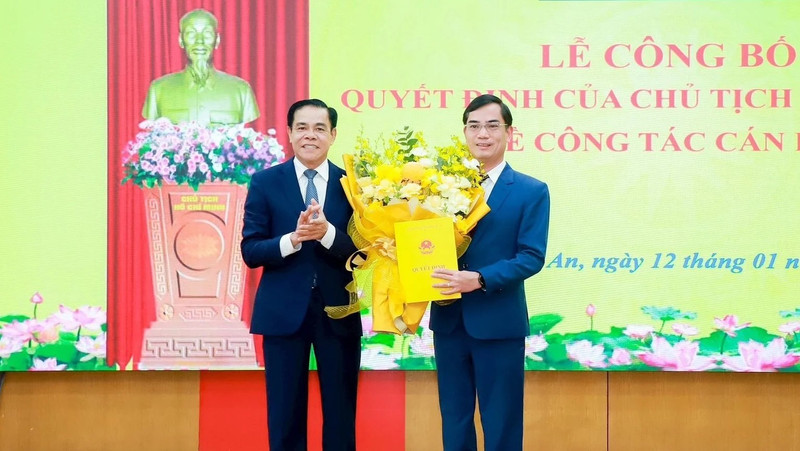 Tiến sĩ Nguyễn Văn Khoa làm Giám đốc Sở Giáo dục và Đào tạo Nghệ An