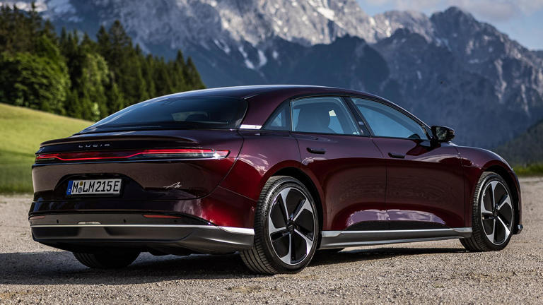 Lucid doet gewoon wat Tesla eerder deed (en dat is slimmer dan je denkt)