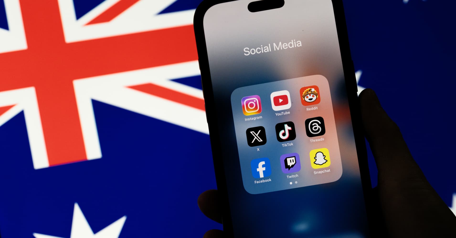 Meta urges Australia to rethink under-16 social media ban after ...