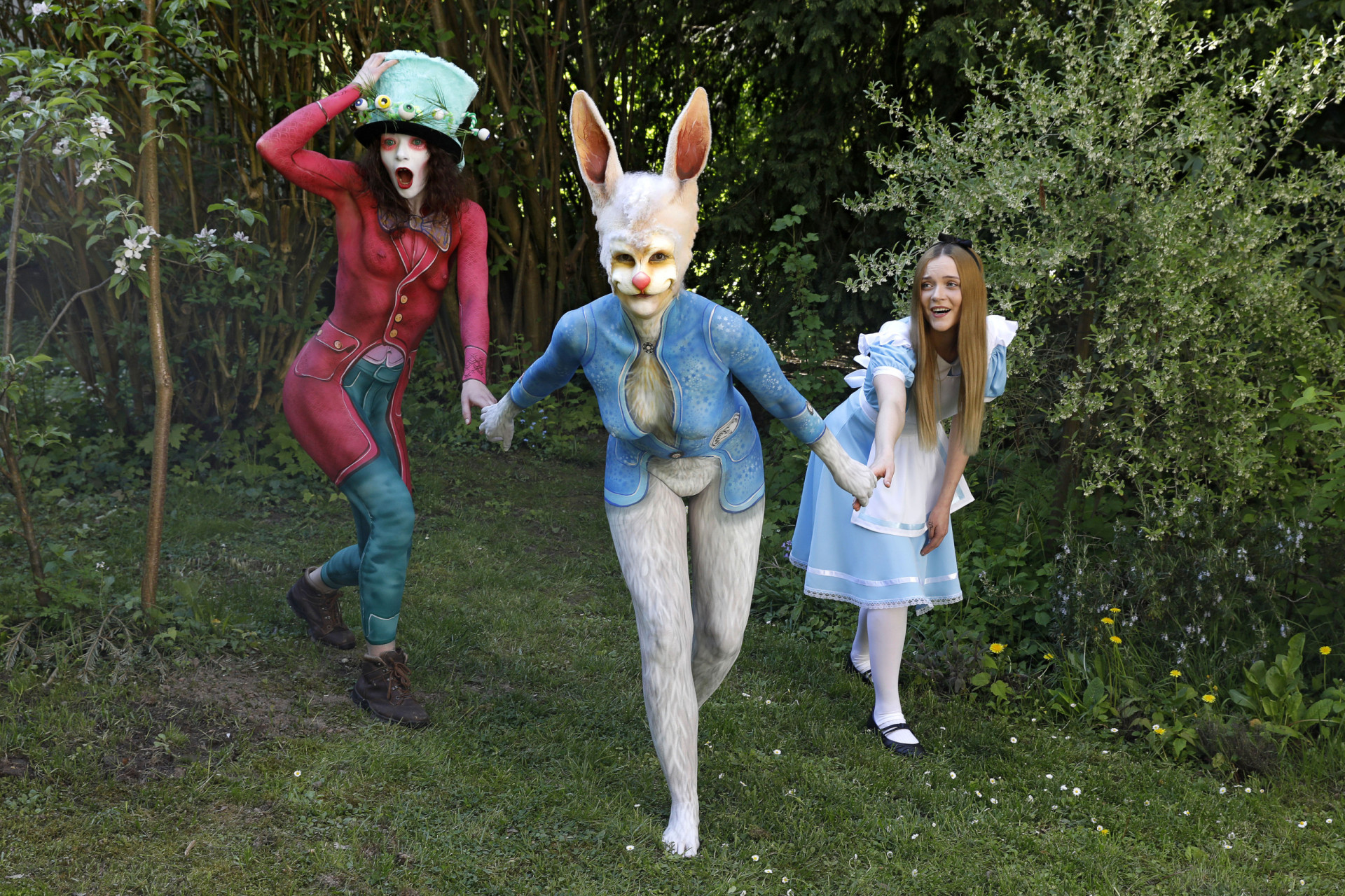 the-meaning-behind-alice-s-adventures-in-wonderland