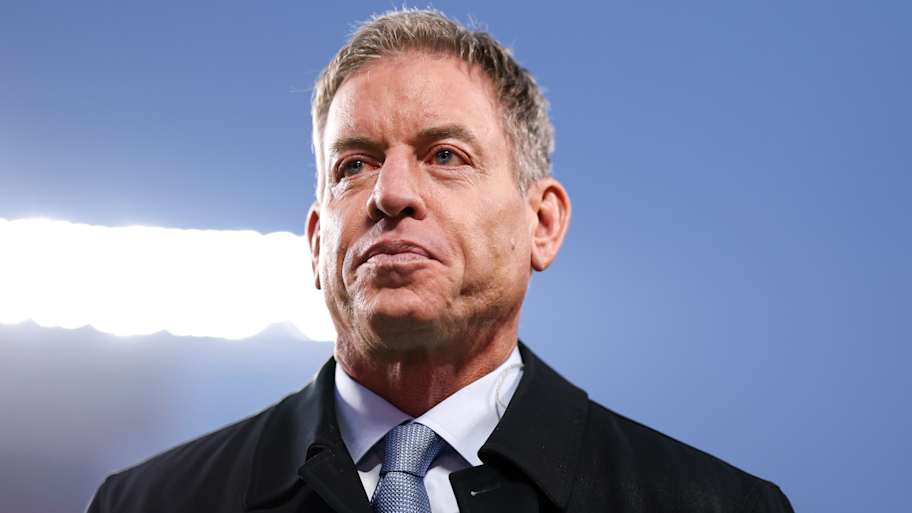 NFL insider urges Cowboys' Jerry Jones to do the unthinkable with Troy ...