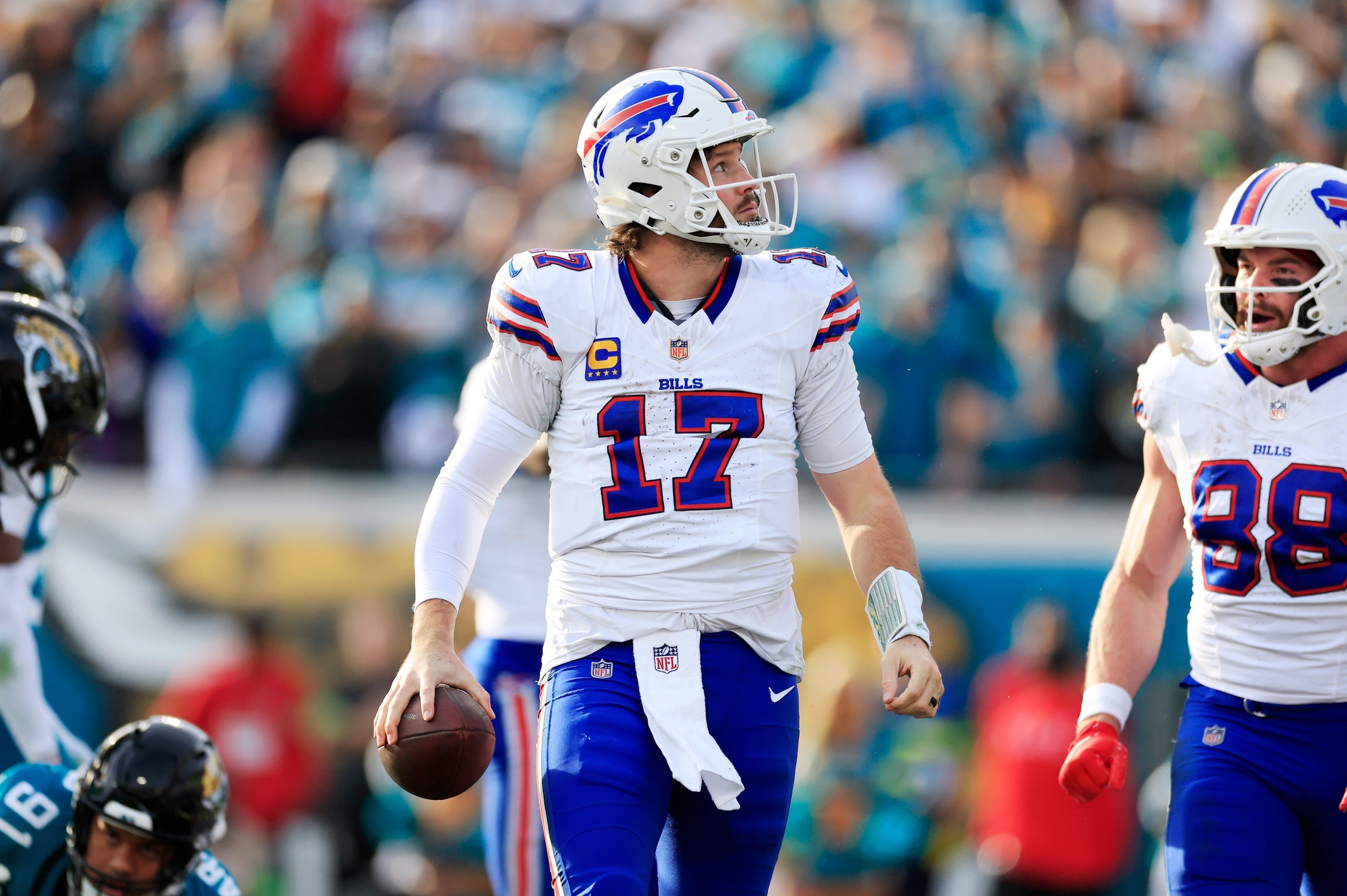 Josh Allen had 3-word message for Bills after their playoff win