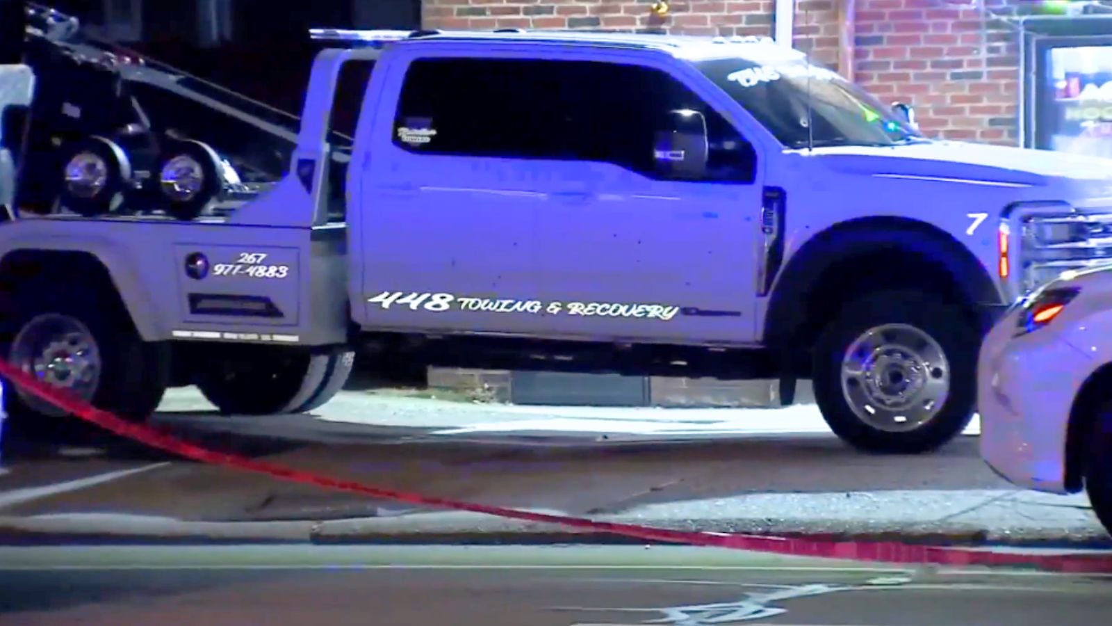 Tow truck driver killed, passenger injured in Northeast Philly shooting
