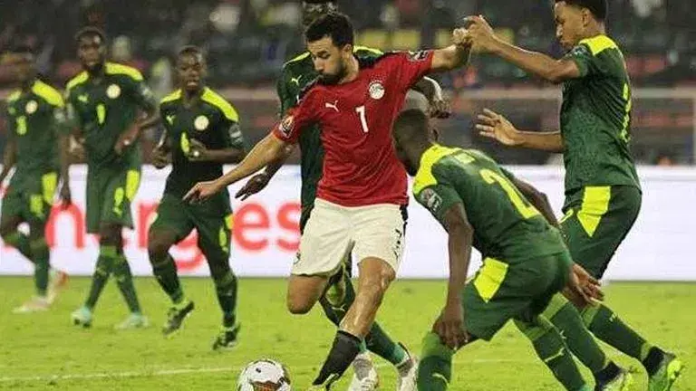 مش غريب علينا.. كاف إعلان حكم مباراة مصر والسنغال تعليق