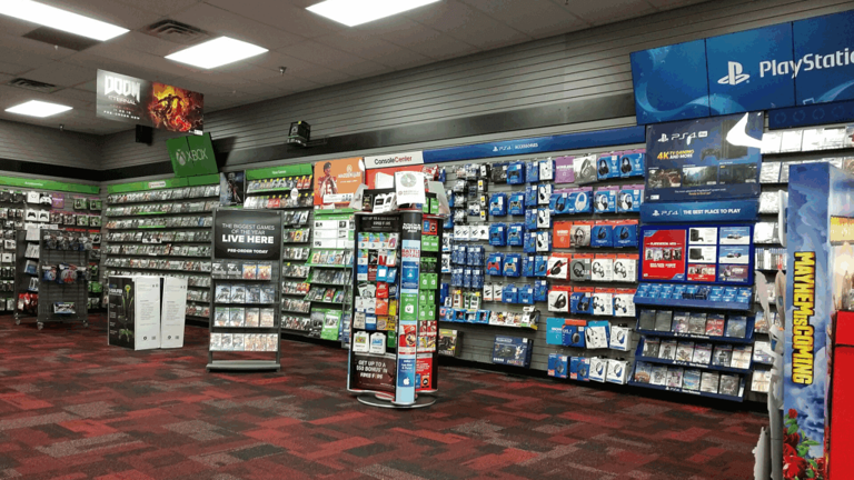 GameStop plans hundreds of store closures as retail footprint shrinks