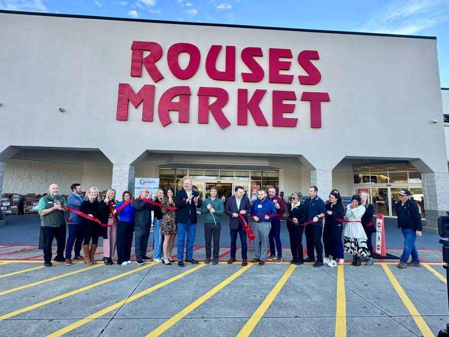 Rouses holding grand opening at former Winn-Dixie store in Central
