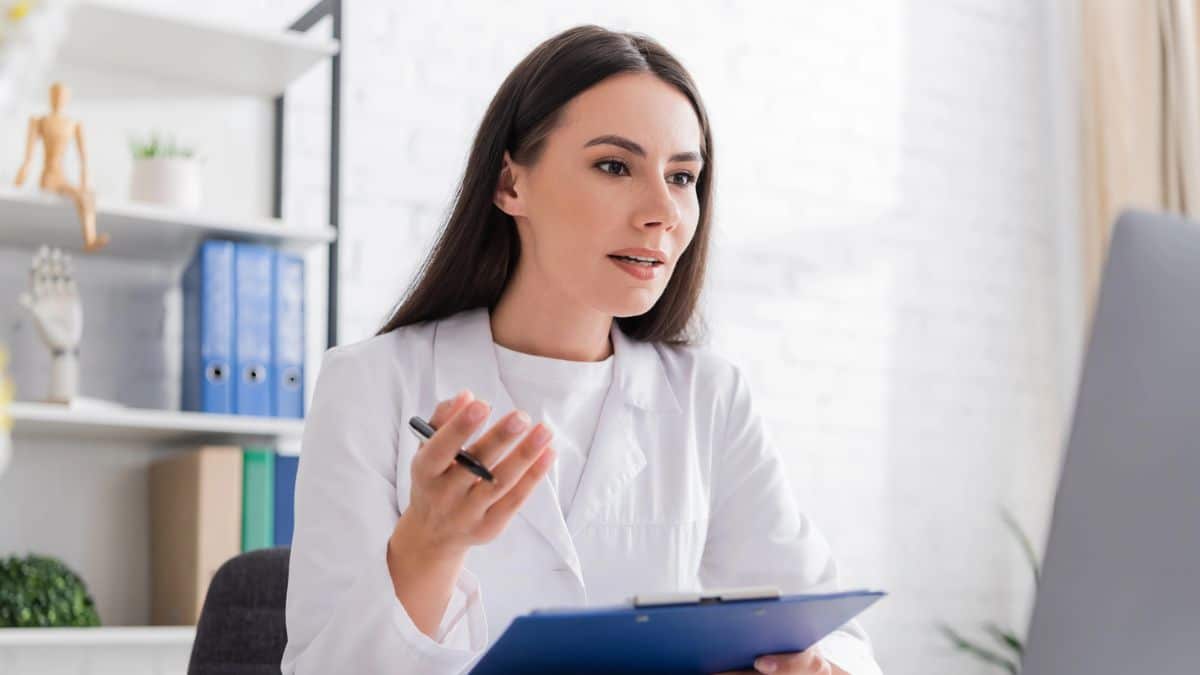 14 signs you’re becoming a financial risk at work