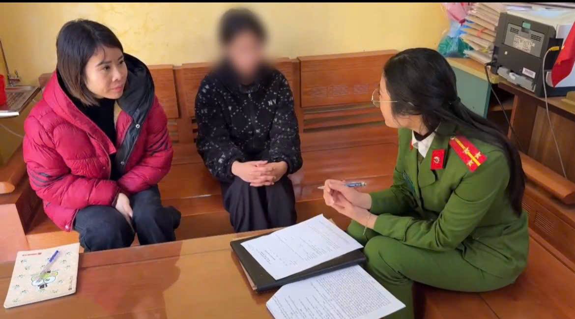 Nữ sinh lớp 6 bị bạn đánh, muốn chuyển lên tuyến trung ương điều trị