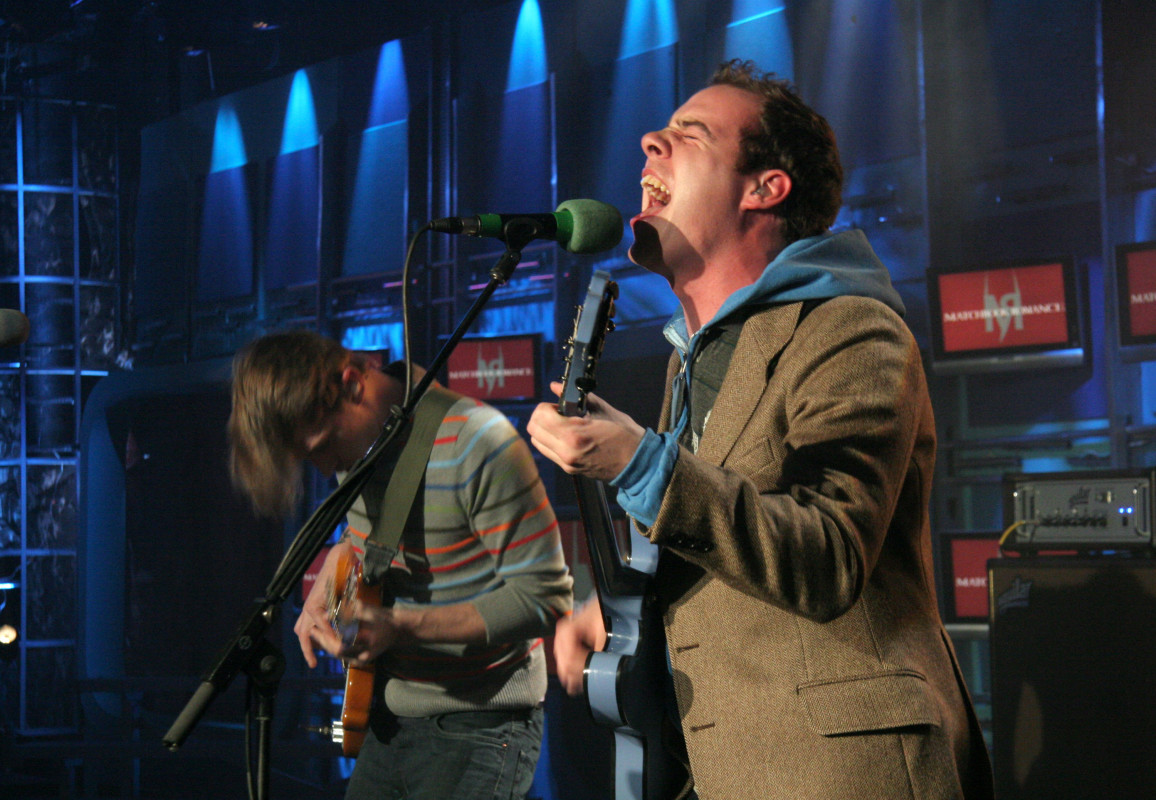 Popular 2000s rock band announces first new single in 20 years