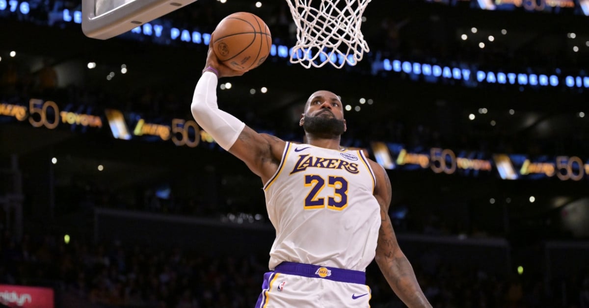 Les Lakers dévoilent leur nouveau maillot avec LeBron James