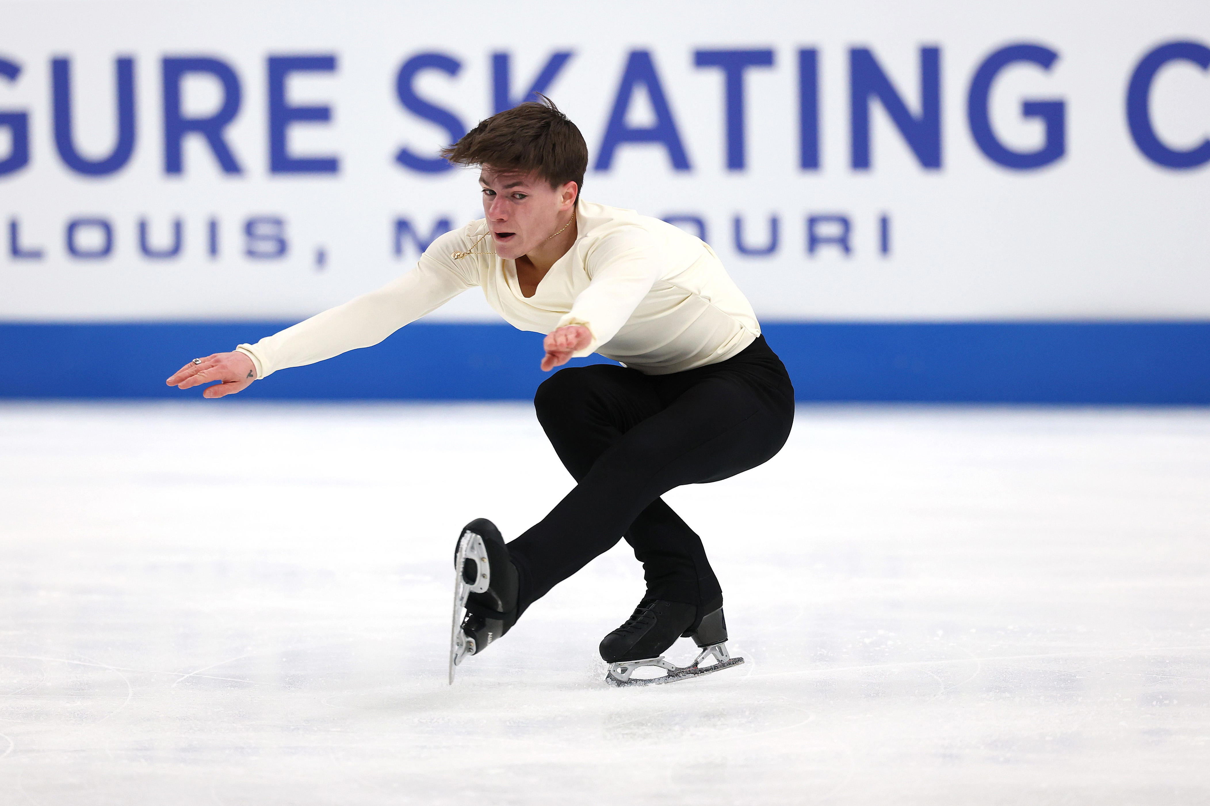 Una patinadora artística estadounidense se dirige a los Juegos Olímpicos de Invierno sin vestuario. ¿Y ahora qué?