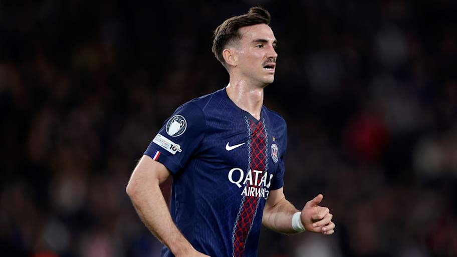 Fabián Ruiz has been linked with Real Madrid. | Rico Brouwer/Soccrates/Getty Images