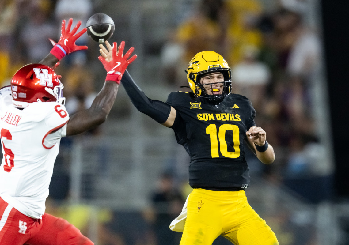 The No. 1 transfer recruit in the country announces decision