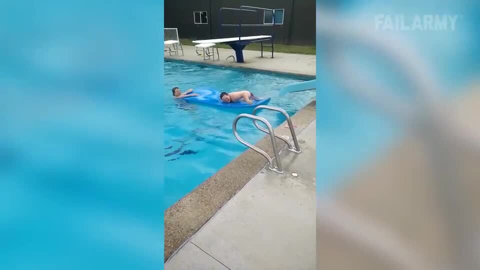Hilarious H20 Fails