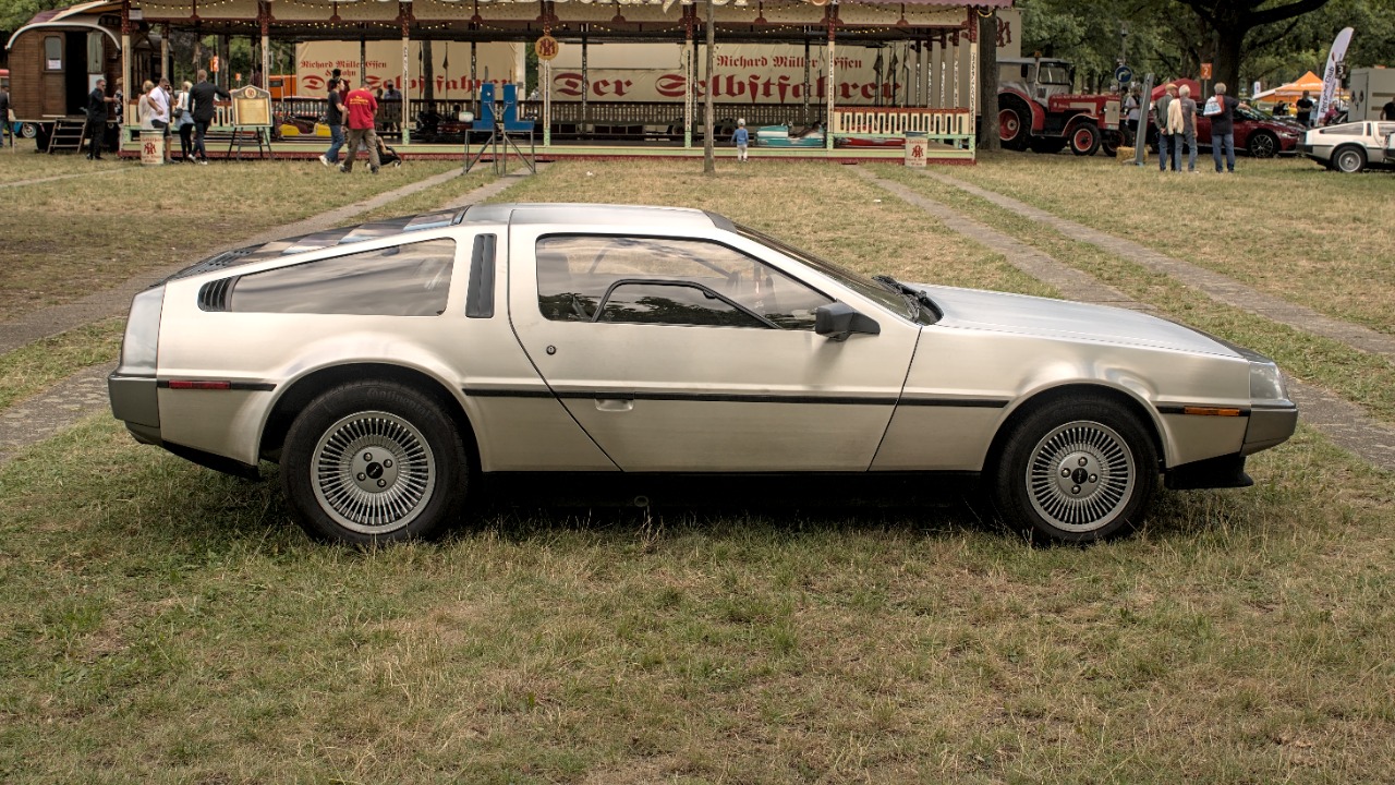 12 once-collectible vehicles that are now almost worthless