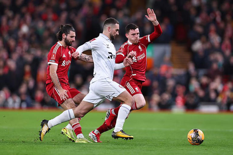 Adam Phillips dejó claras sus sensaciones en su regreso a Anfield antes del gol de la FA Cup contra el Liverpool