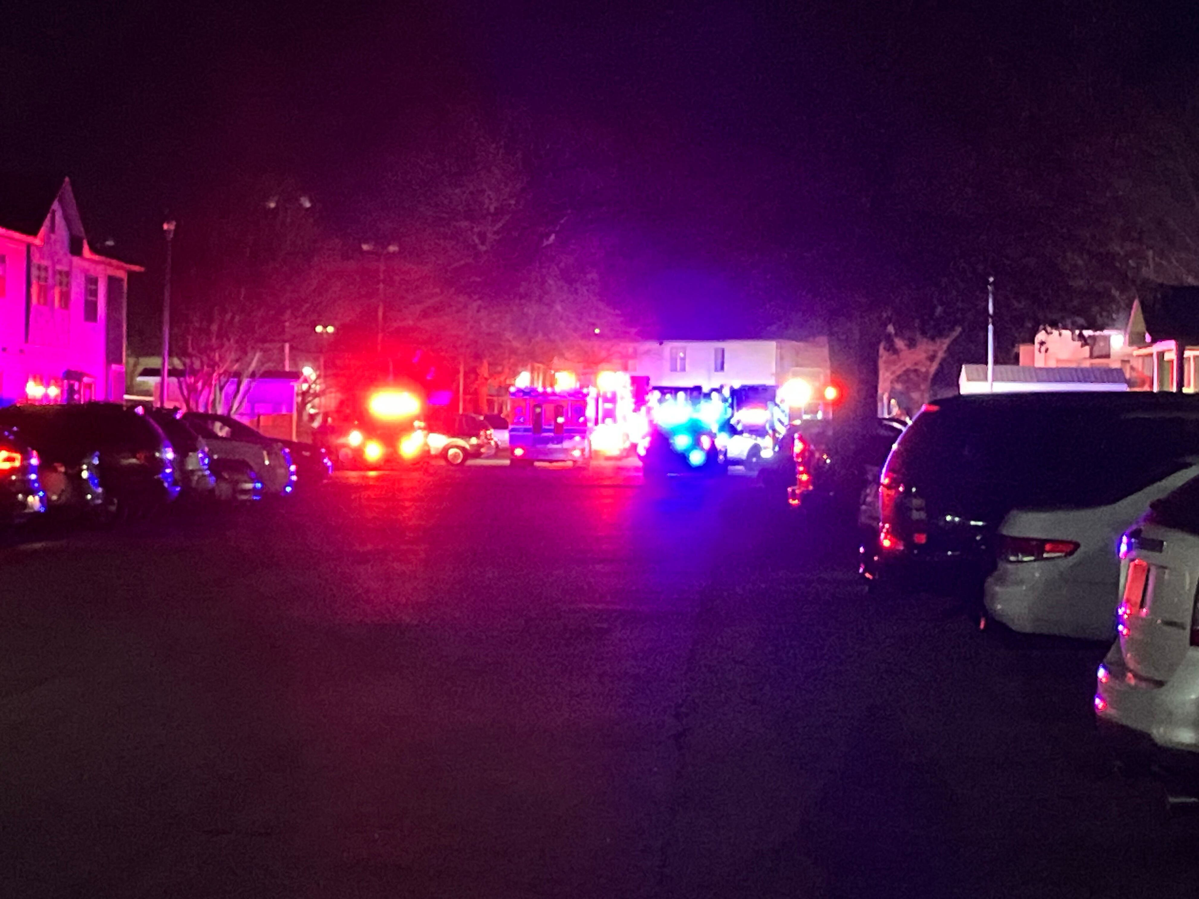 Crews respond to structure fire in Huntsville