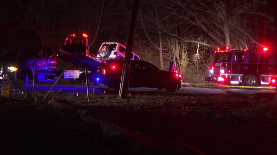 1 Killed 2 Injured In Greenville County Crash Coroner
