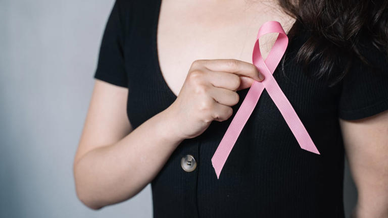 Know the changes: How to recognize the first signs of breast cancer