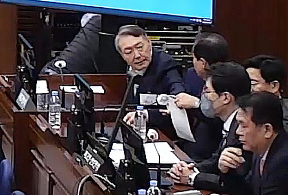 Special counsel seeks death penalty for ex-President Yoon over martial law declaration<br><br>