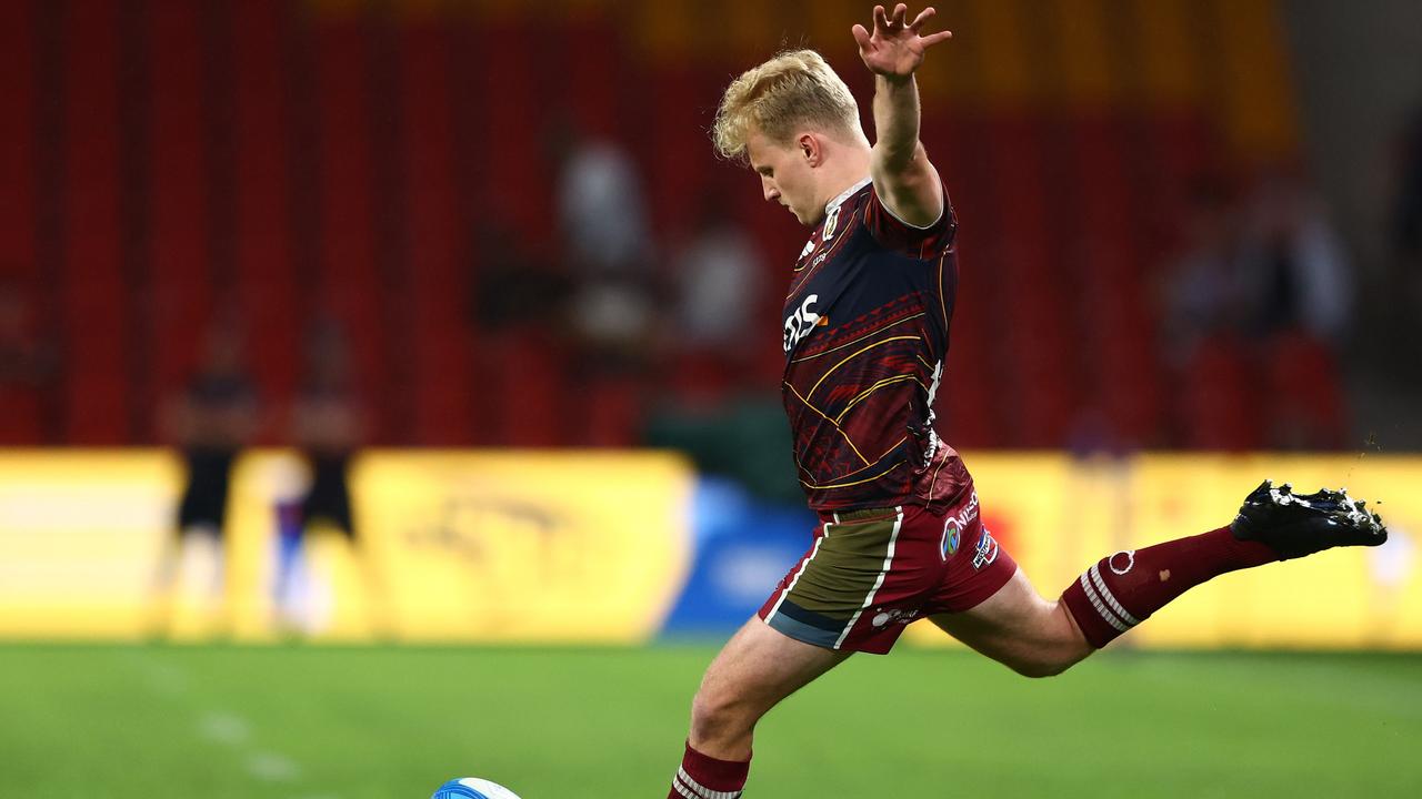 Reds star Tom Lynagh issues flyhalf ultimatum