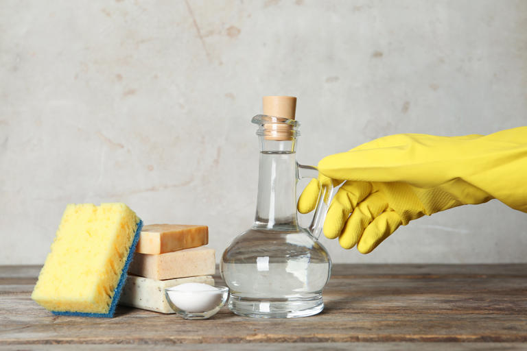Kostbare schoonmaakfout: waarom azijn gebruiken je duizenden euro’s kan ...