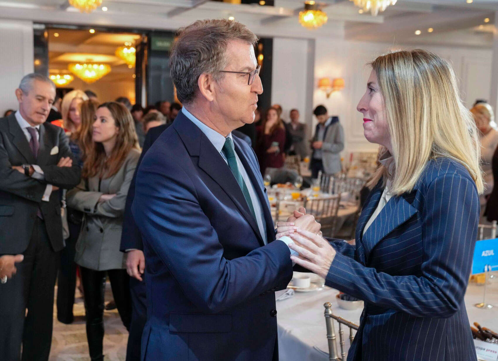 El pulso PP-Vox: la estrategia de desgaste de los populares y el veto ...