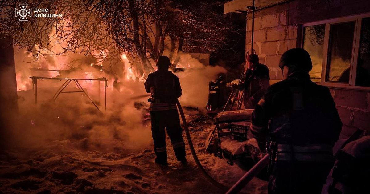 Russia launches another major attack on Ukraine's power grid, killing 4