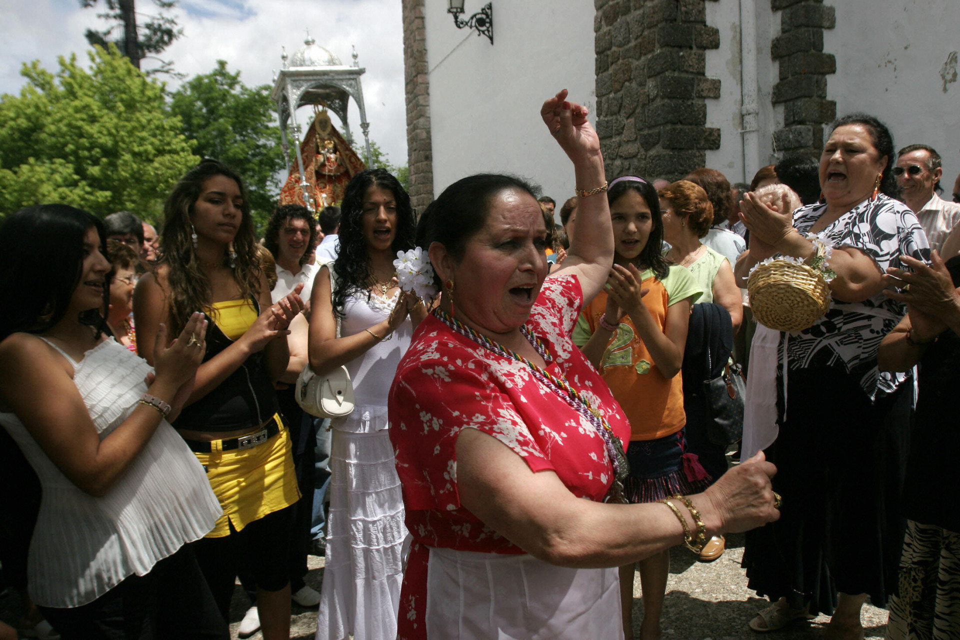 Who are the Romani people?